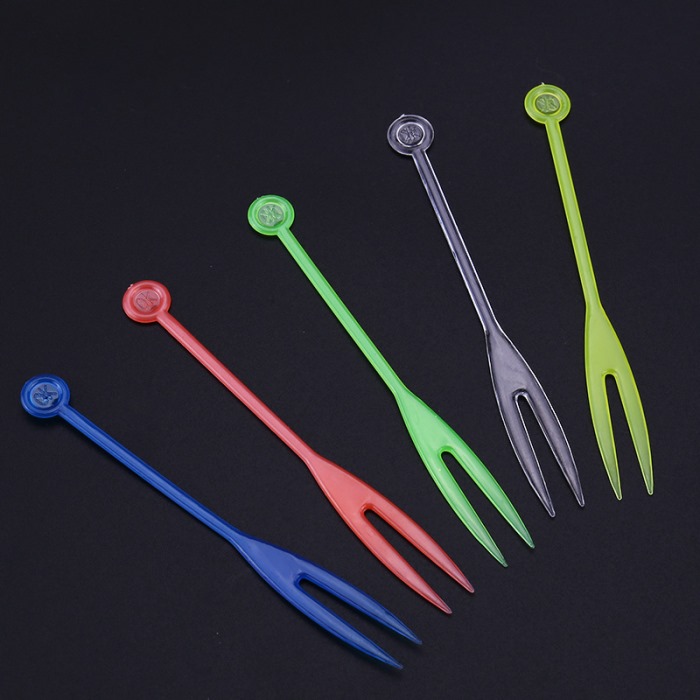Fruit Fork from disposablesInc.com. The best import service in China. Import your disposable items from us.